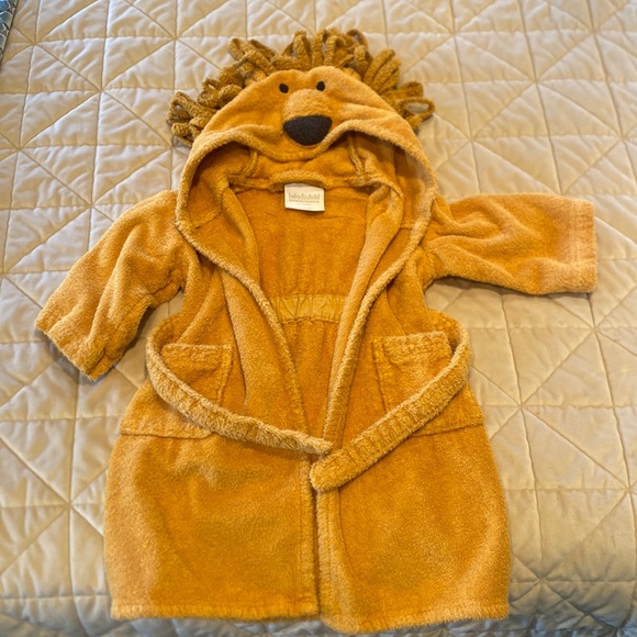 Restoration Hardware Baby and Child bathrobe - Picture 1 of 3